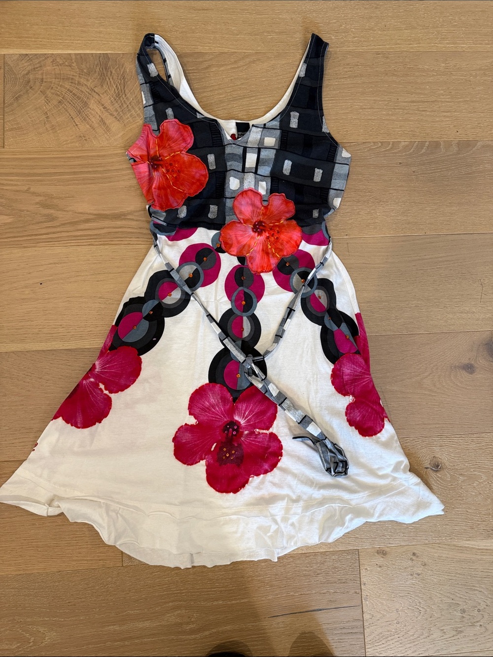 Desigual Women’s White Black Pink Red Floral Sundress size small